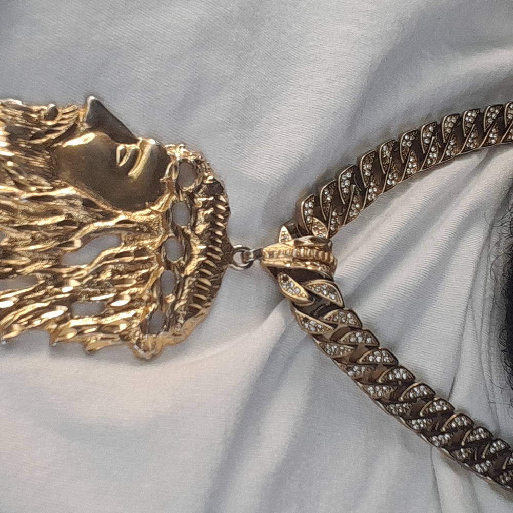 Cuban chain with Jesus pendant